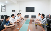beet365赴《淮北日报》社进行群众路线教育活动专题调研