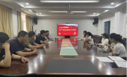 文公司党委书记在新闻传播系教工支部作党纪学习教育专题辅导